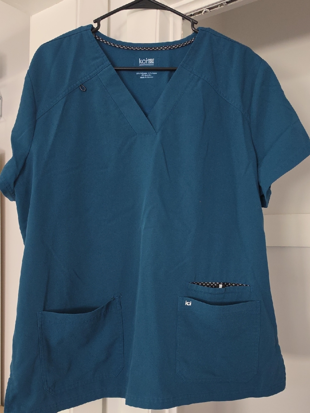 koi Teal V-Neck Scrub Top in Deep Teal